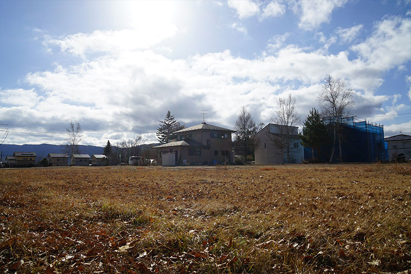 西軽井沢　浅間山ビューの建築条件付き分譲地