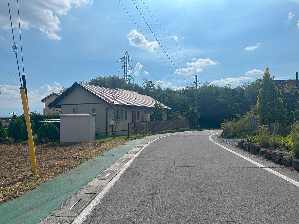 西軽井沢 小さな家を建てたい方向け! 73坪土地