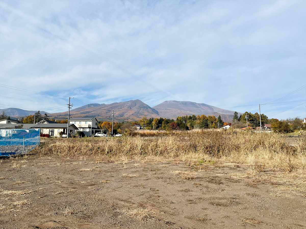 塩野　浅間山ビューの分譲地
