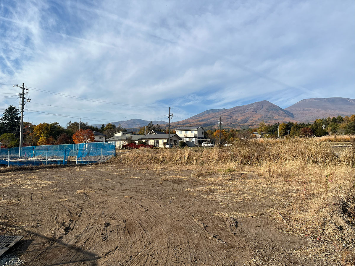 塩野　浅間山ビューの分譲地