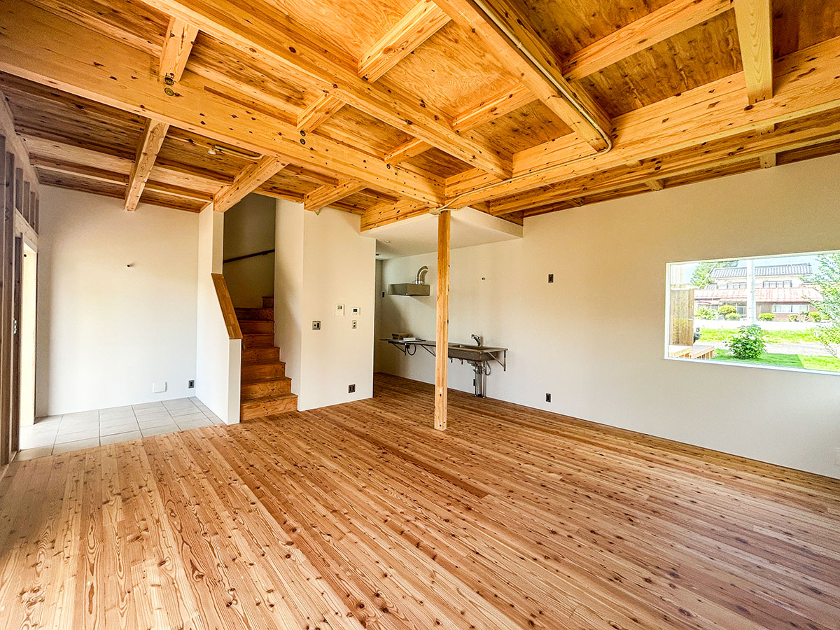 佐久ビレッジ　建売住宅なのに自由！